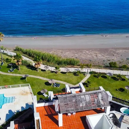 Exclusive Luxury Frontline Penthouse Del Mar - Estepona *