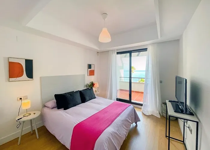 Exclusive Luxury Frontline Penthouse Del Mar - Estepona 아파트 카사레스
