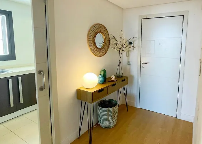 Exclusive Luxury Frontline Penthouse Del Mar - Estepona 아파트