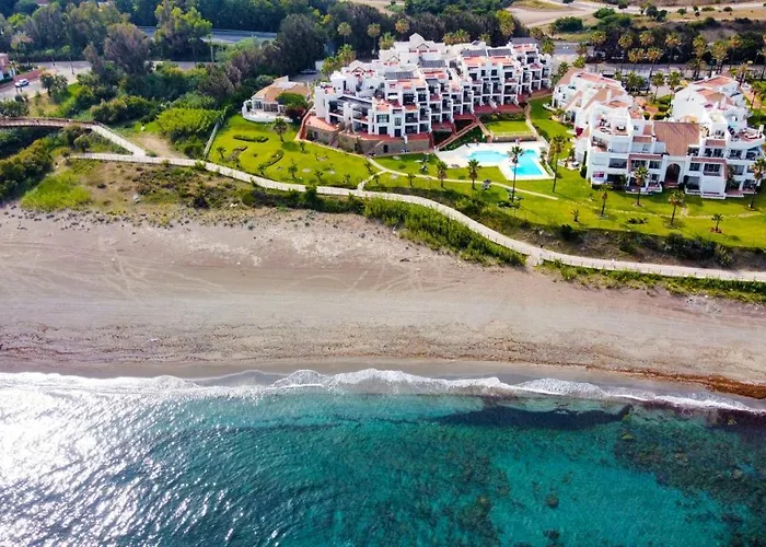 Exclusive Luxury Frontline Penthouse Del Mar - Estepona 아파트 카사레스