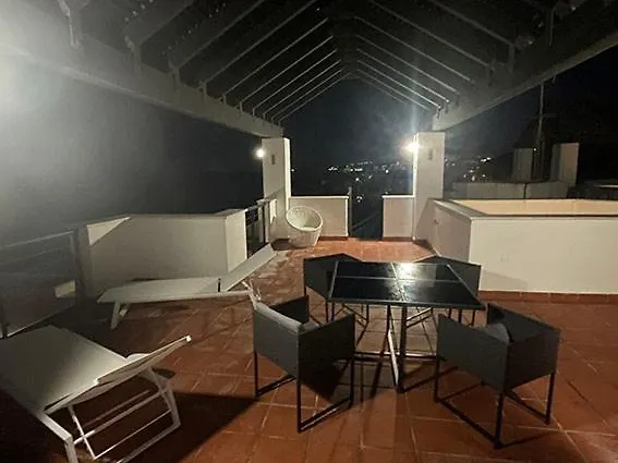Exclusive Luxury Frontline Penthouse Del Mar - Estepona *